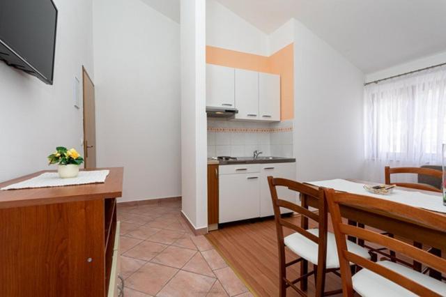 Apartments Marinko Baska  Exterior photo